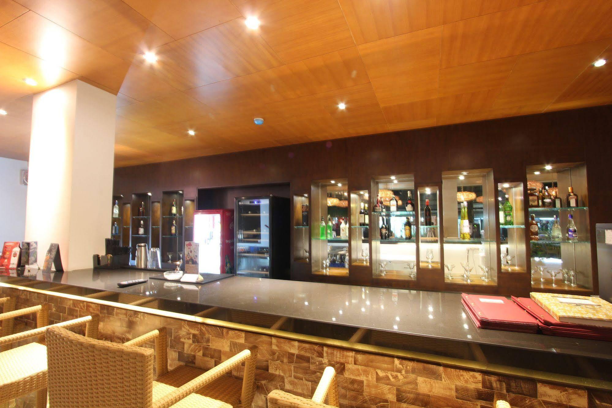 Grand La Walon Hotel Legian Eksteriør billede